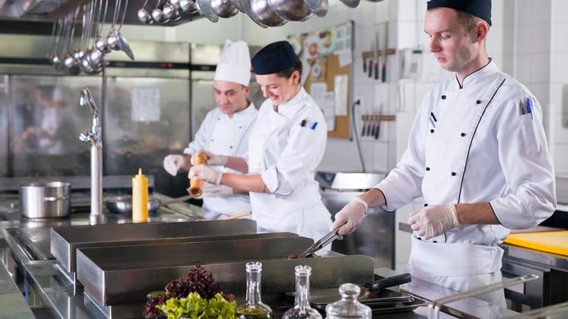 5 Tips for Hiring & Retaining Hospitality Staff