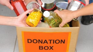 What Foods to Donate in an Emergency