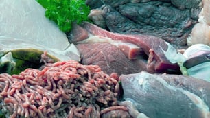When Raw Meat Changes Colour: How To Check For Safety